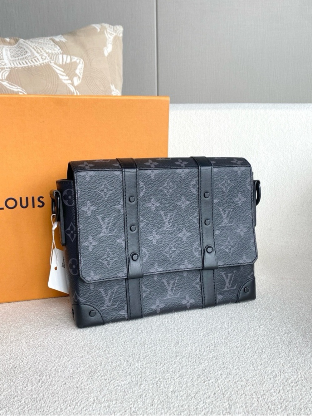 Louis Vuitton | Trunk Black Monogram Shadow | Excellent Condition |Crossbody - Picture 7 of 9